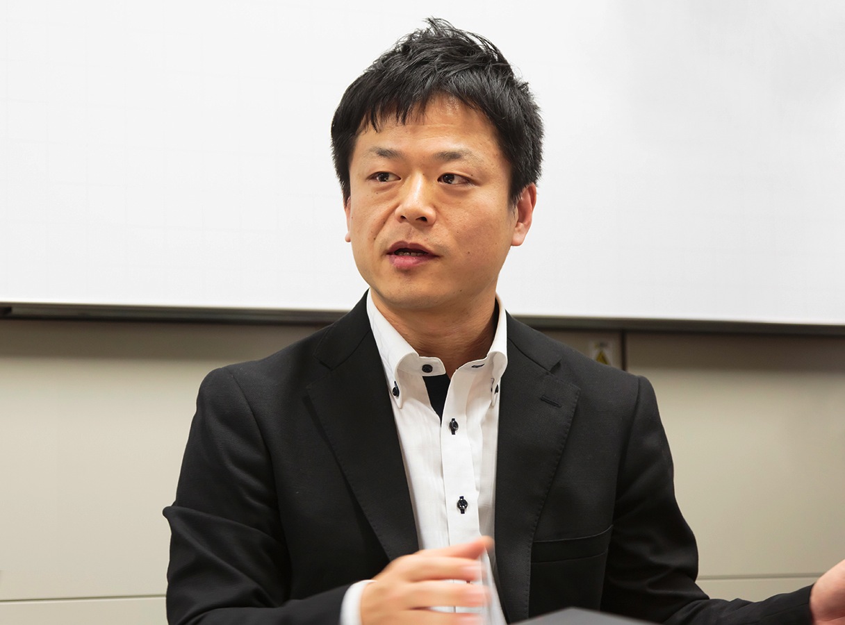 NTTデータ テレコム・ユーティリティ事業本部 ビジネス企画室 ロボティクスビジネスチーム 課長 稲川竜一