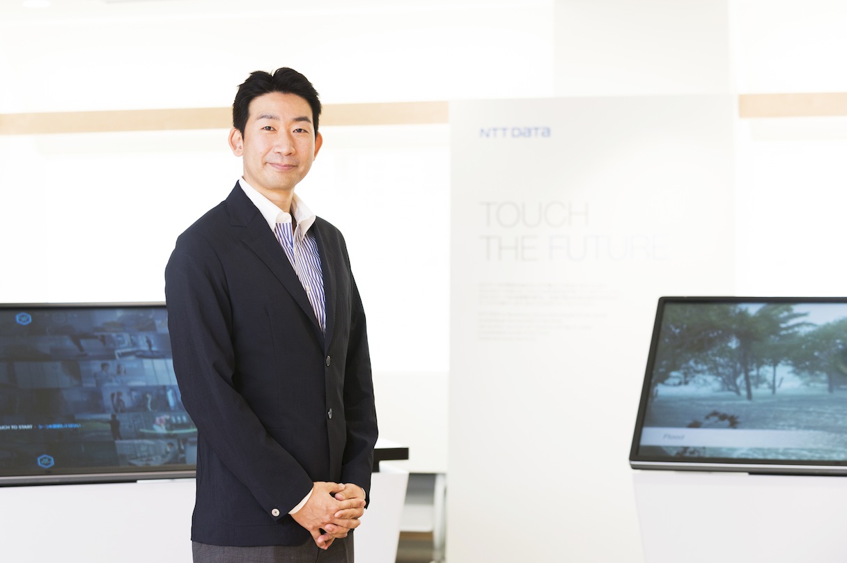 株式会社NTTデータ　技術革新統括本部　企画部　グローバル戦略担当　部長　本城啓史