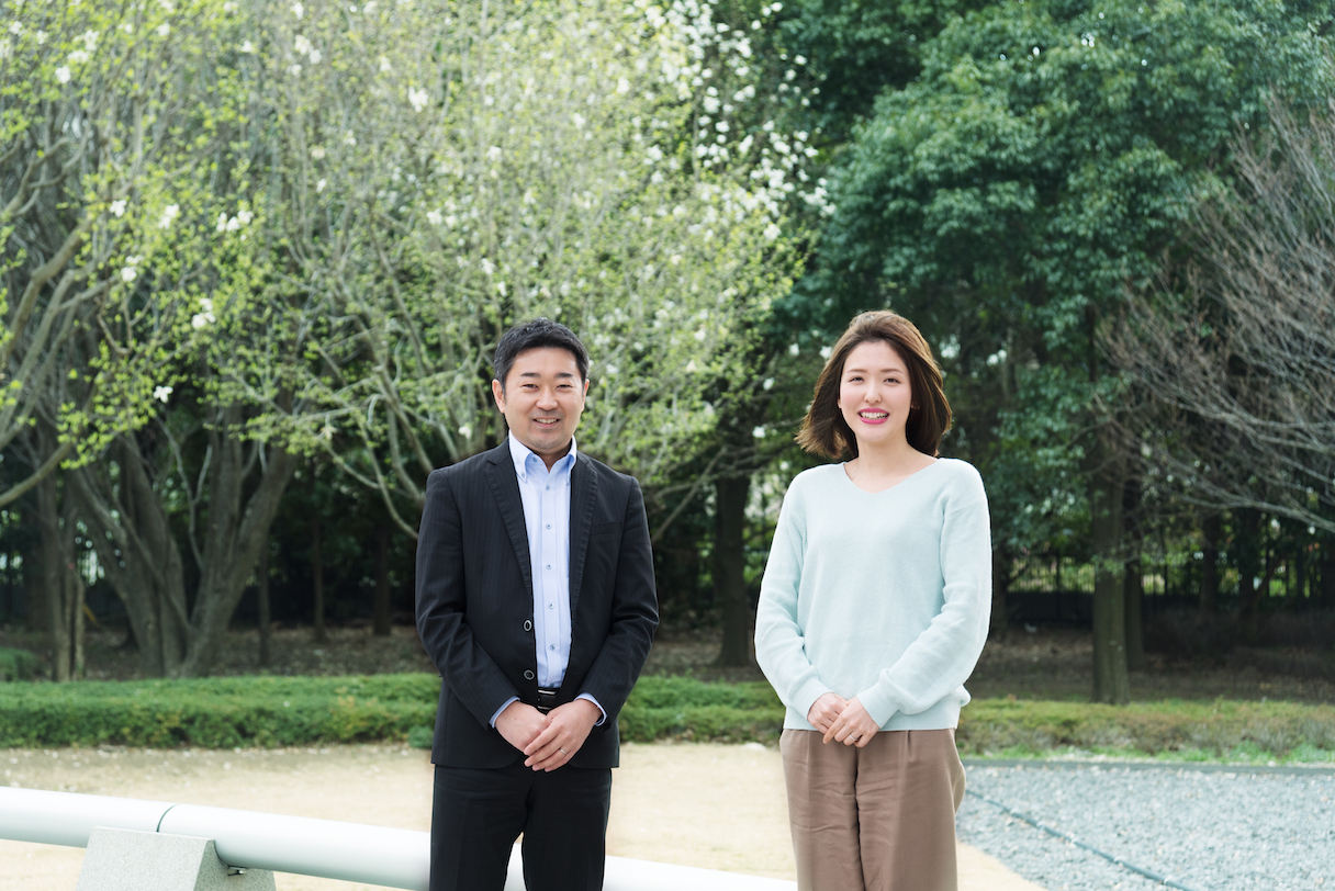 （左）日本電信電話株式会社NTT未来ねっと研究所　ユビキタスサービスシステム研究部　主任研究員　森航哉さん　（右）日本電信電話株式会社NTT未来ねっと研究所　ユビキタスサービスシステム研究部　研究員　塩田純さん