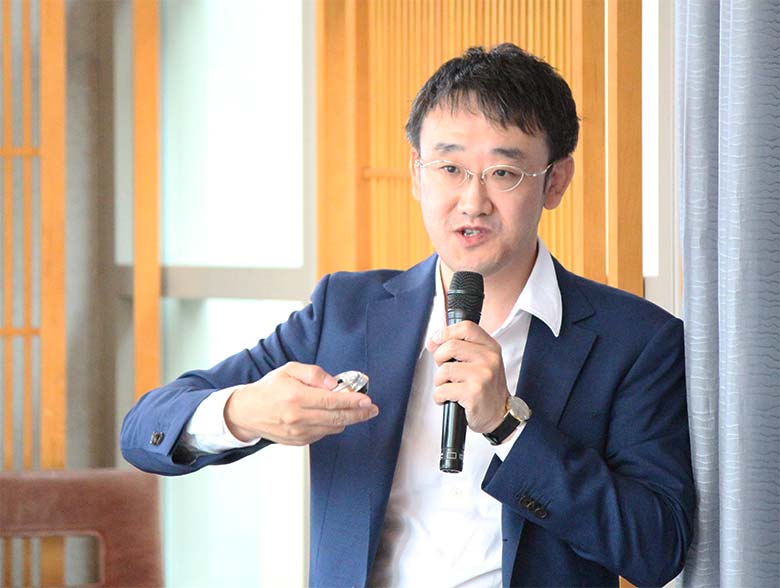 風間昭男 氏