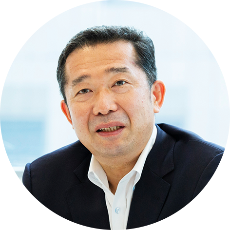 山浦 実氏