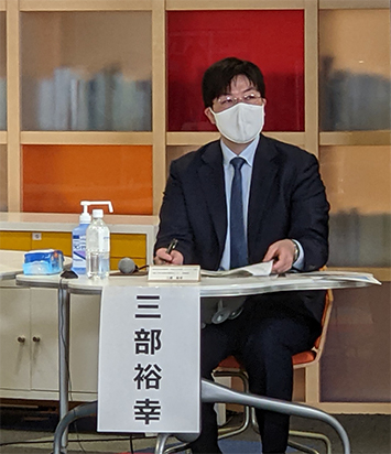 図6：三部先生