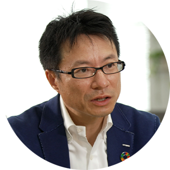 テクノロジーコンサルティング事業本部長 谷中 一勝