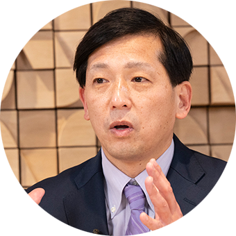 株式会社日経BP 酒井 耕一 氏