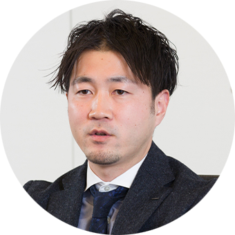 テレコム・ユーティリティ事業本部 モバイルビジネス事業部 課長 嶋田 亮介