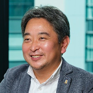 松枝 進介