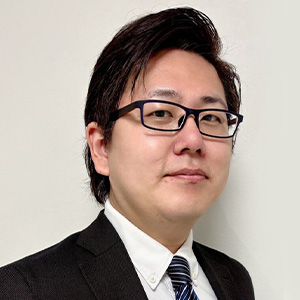 米田 友樹 氏