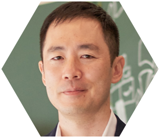 飯田 哲夫 氏