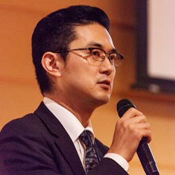 平尾 宏明 氏