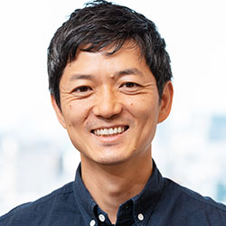 中西 義人 氏
