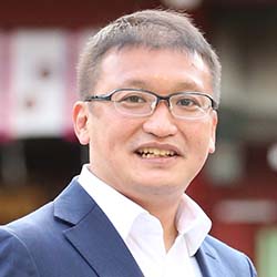 上田 英司 氏