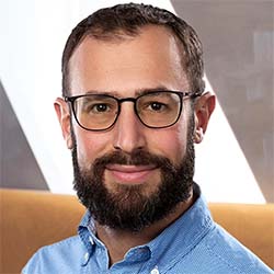 Dr. Daniel Miner
