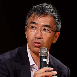 蟹江 憲史 氏