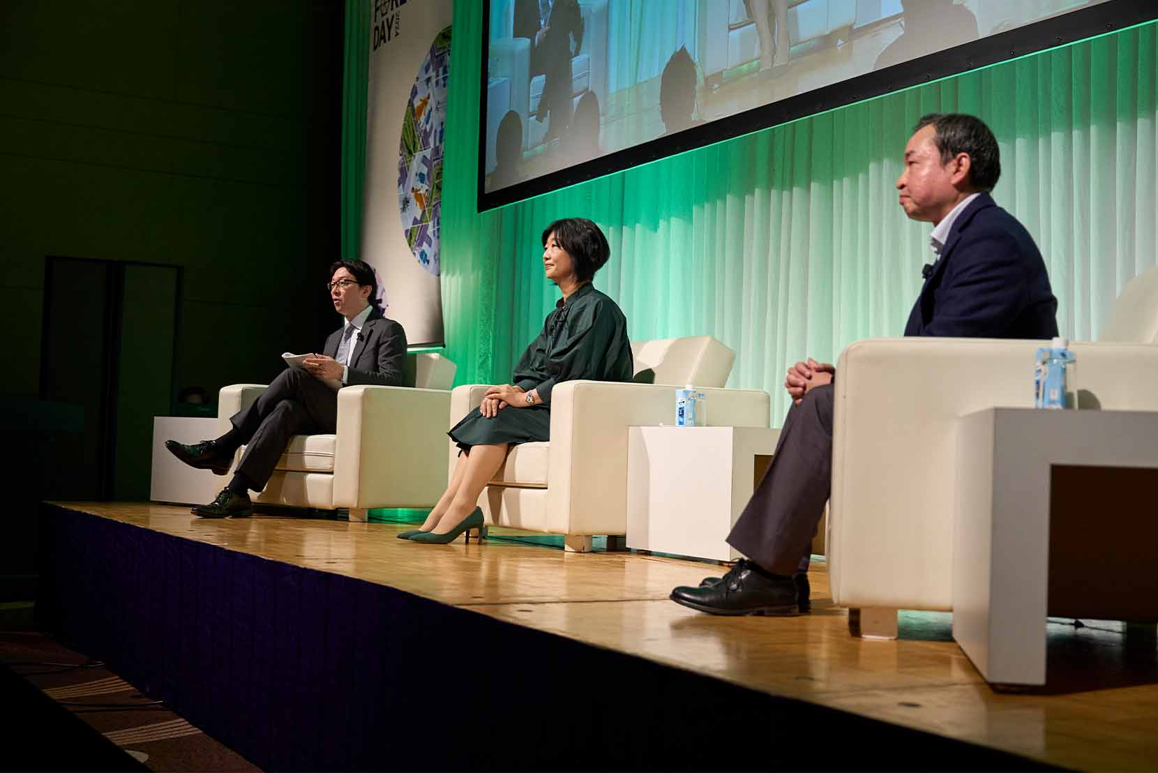 サステナビリティビジネス最前線 世界の先進事例とNTT DATAにおける共創活動